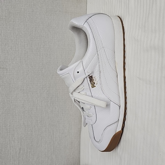 PUMA Women's White Sneakers with Gum Sole - Picture 7 of 10